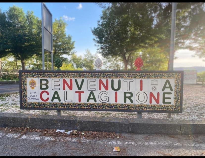 Casa Vacanza Nicole Caltagirone Exterior foto